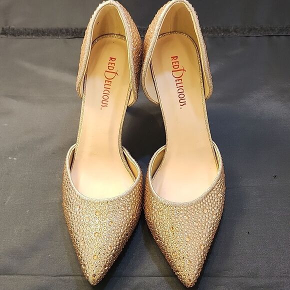 BRAND NEW RED DELICIOUS SATIN D'ORSAY GLAMOROUS STUDDED EMBELLISHMENTS PUMP - Picture 2 of 16